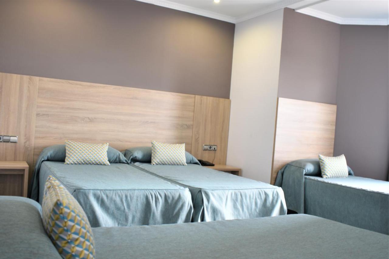 Ramblas Hotel Barcelona Luaran gambar